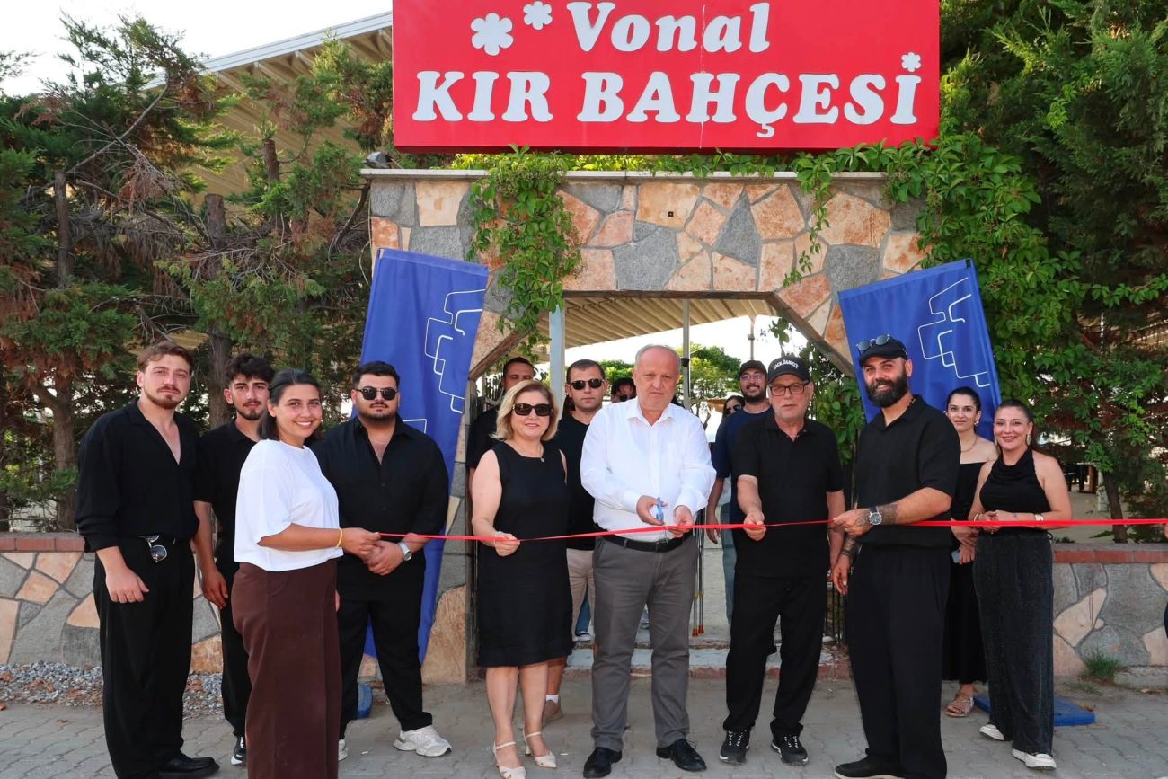 KARAMÜRSEL DEREKÖY’DE YENİ İŞLETME KAPILARINI AÇTI 1 KARAMÜRSEL DEREKÖY’DE YENİ İŞLETME KAPILARINI AÇTI