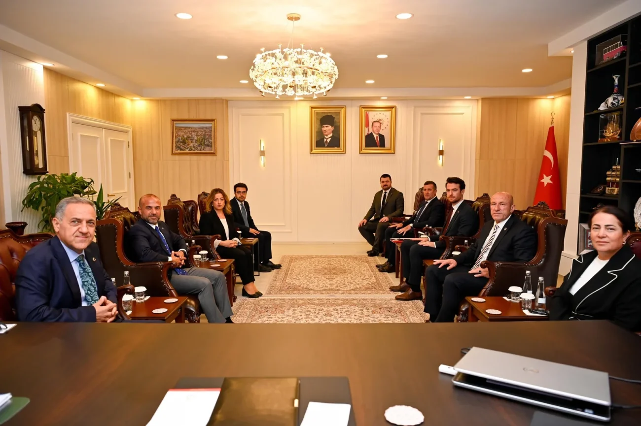 BAKAN YARDIMCISI MADAK’TAN YALOVA ÇIKARMASI 2 BAKAN YARDIMCISI MADAK’TAN YALOVA ÇIKARMASI