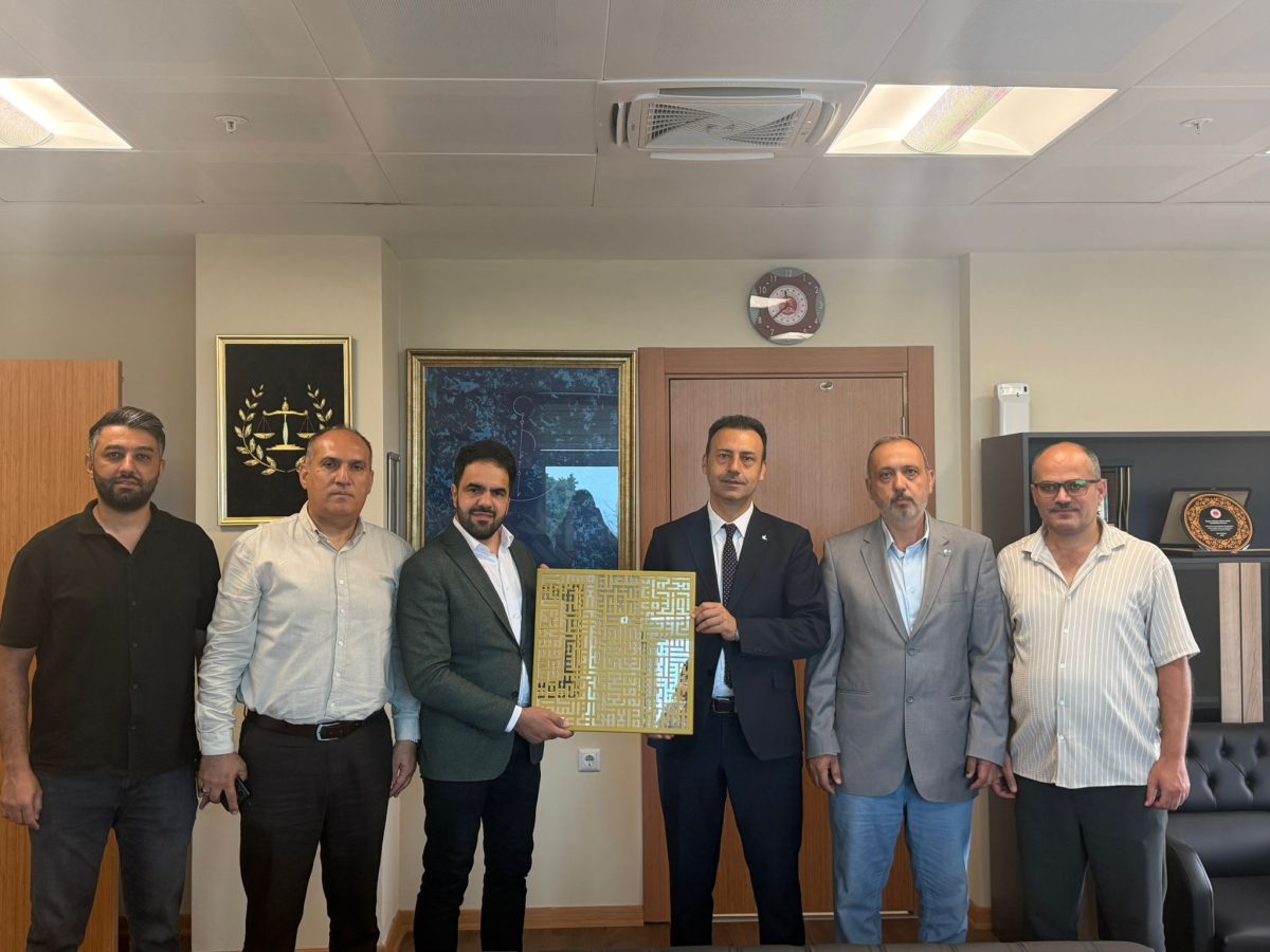 MEMUR-SEN YALOVA’DAN BAŞSAVCI BÜYÜKYURT VE BAŞSAVCI VEKİLİ AVCI’YA ZİYARET 2 MEMUR-SEN YALOVA’DAN BAŞSAVCI BÜYÜKYURT VE BAŞSAVCI VEKİLİ AVCI’YA ZİYARET