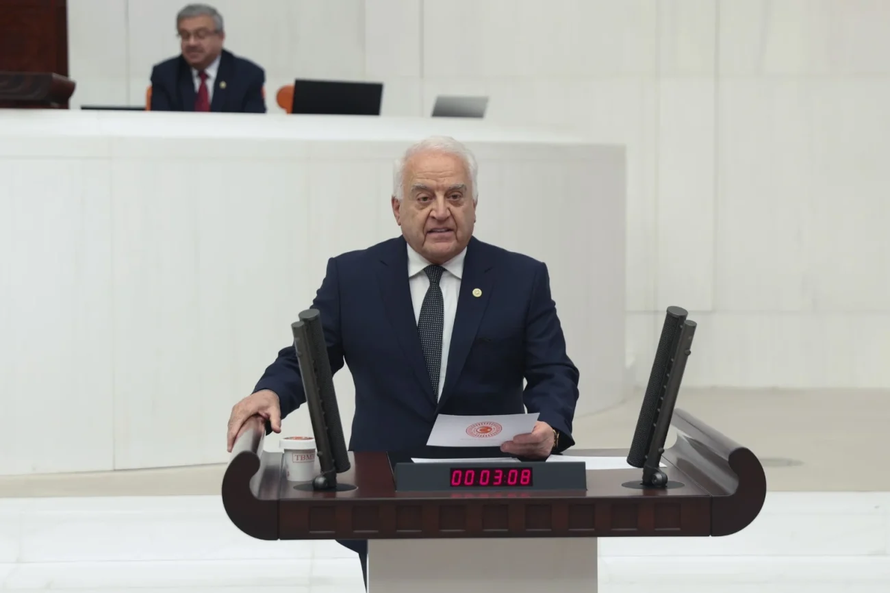 BECAN:'AZALAN ENFLASYON DEĞİL, VATANDAŞIN ALIM GÜCÜ'