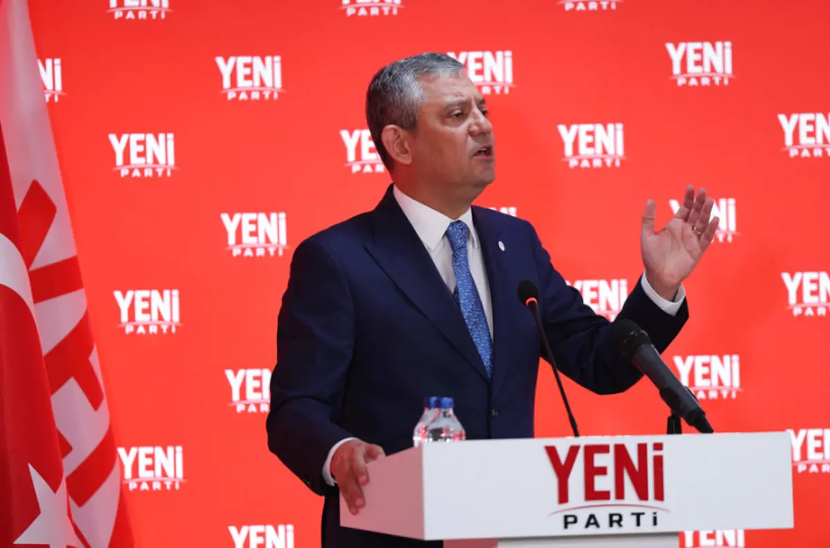 YENİ PARTİ’DE İSİM DEĞİŞİKLİĞİ KARARI BELLİ OLDU! GÖZLER AYM’DE