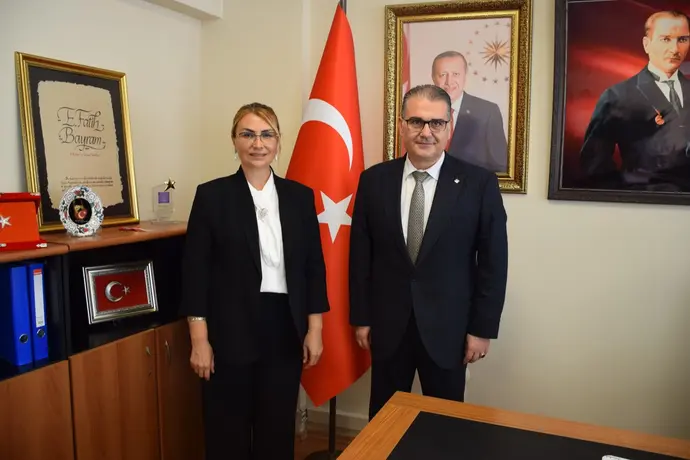 ALTINOVA’NIN TARİHİ HAZİNELERİ İÇİN YENİ ADIM! ÇOBANKALE VE DENİZ FENERİ GÜNDEMDE