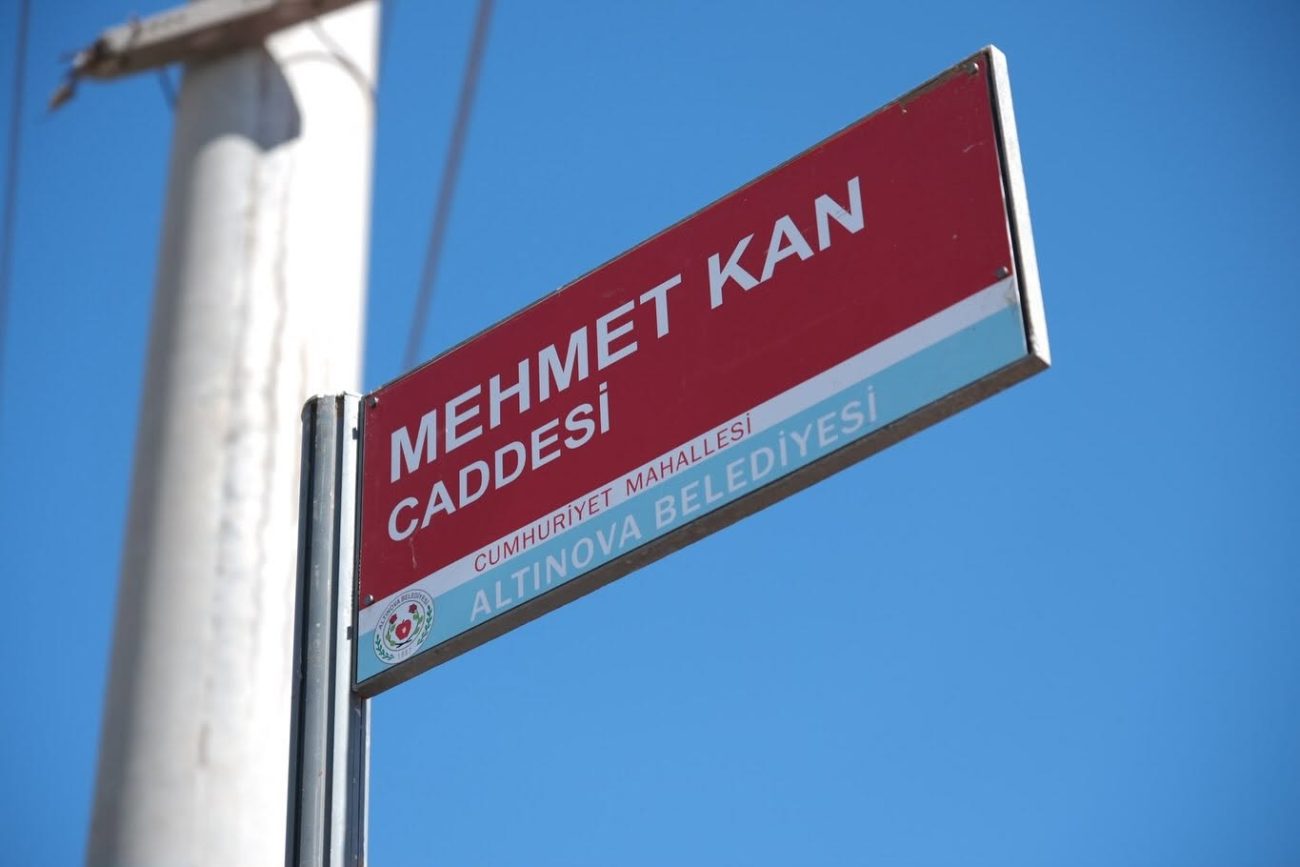 ALTINOVA’DA BİR CADDEYE MEHMET KAN’IN İSMİ VERİLDİ 1 ALTINOVA’DA BİR CADDEYE MEHMET KAN’IN İSMİ VERİLDİ