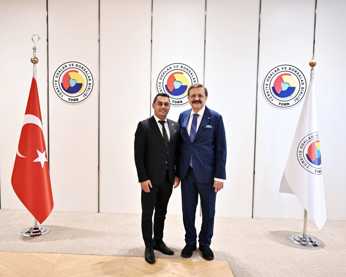 YTSO HEYETİNDEN, TOBB BAŞKANI HİSARCIKLIOĞLU’NA ZİYARET 4 YTSO HEYETİNDEN, TOBB BAŞKANI HİSARCIKLIOĞLU’NA ZİYARET