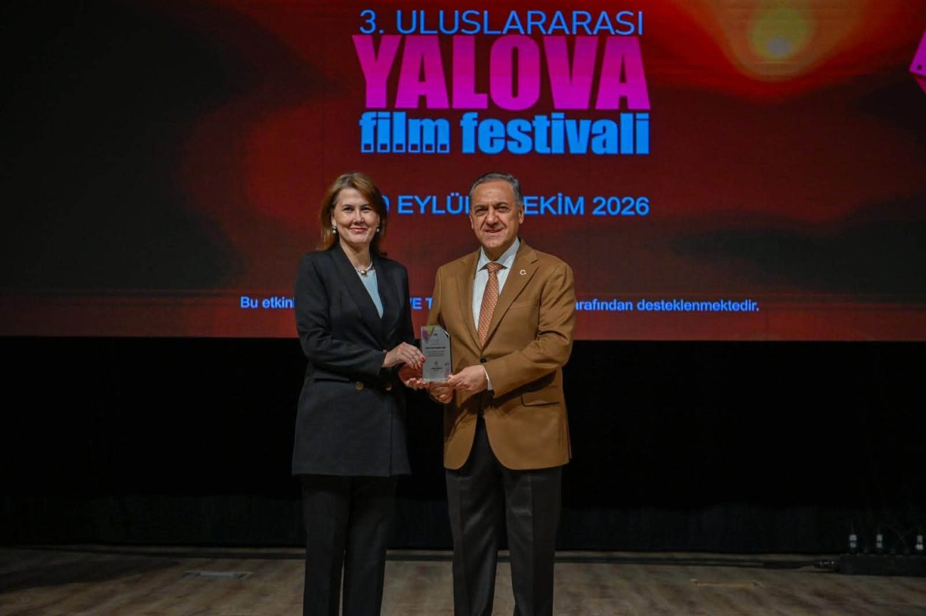 YALOVA’DA 3. FİLM FESTİVALİ SONA ERDİ 4 YALOVA’DA 3. FİLM FESTİVALİ SONA ERDİ