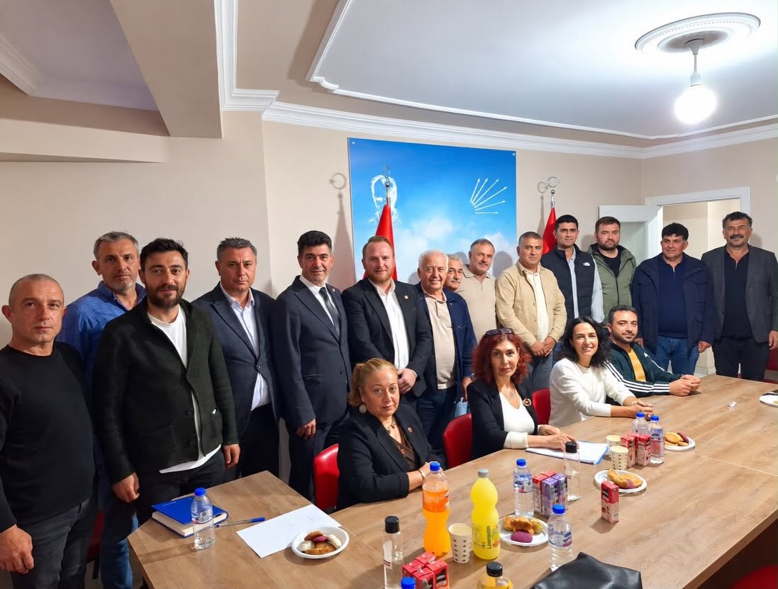 CHP ALTINOVA’DA YENİ DÖNEM MESAJI:“HEP BİRLİKTE ÇALIŞMAYA DEVAM EDECEĞİZ”
