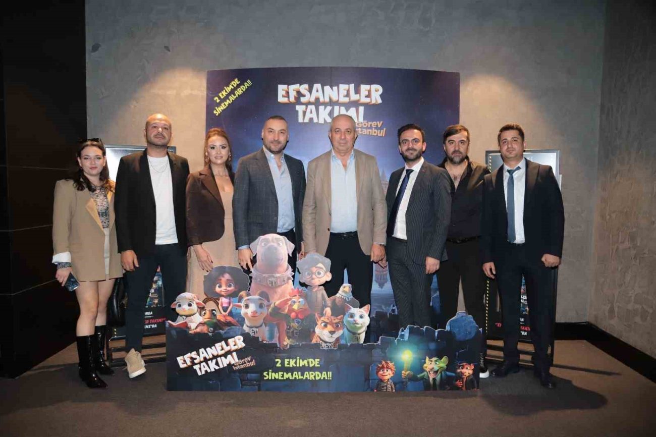 EFSANELER TAKIMI’NIN İLK LANSMANI YALOVA’DA YAPILDI 3 EFSANELER TAKIMI’NIN İLK LANSMANI YALOVA’DA YAPILDI