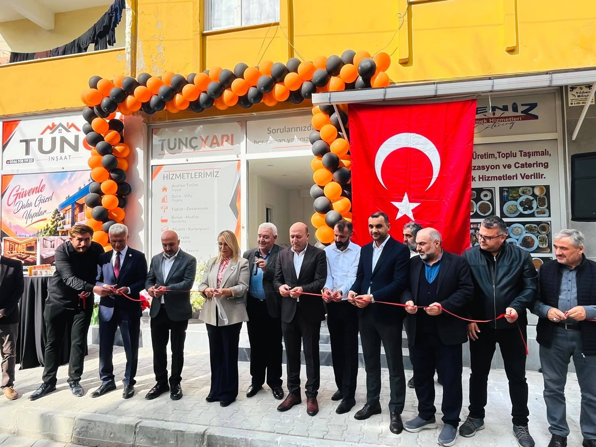 TUNÇ YAPI, ALTINOVA’DA DUALARLA HİZMETE GİRDİ
